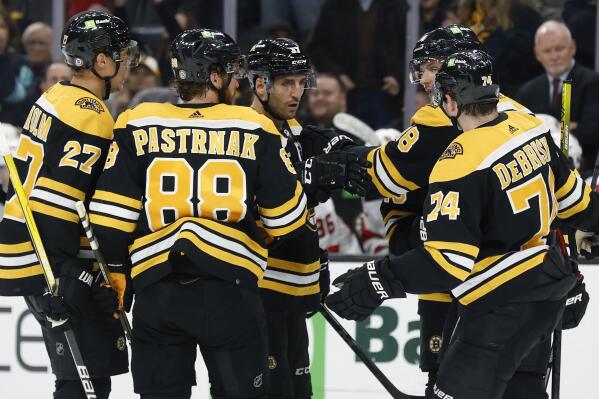 With Bergeron back Bruins will make another run at Cup AP News